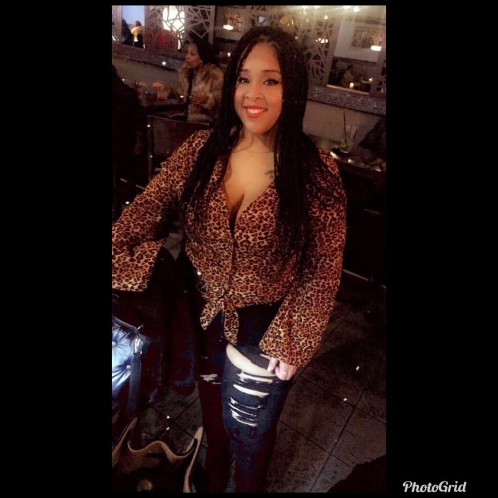 Leopard printed knot top